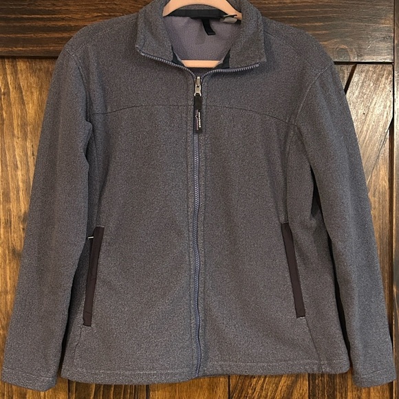 Patagonia Women’s Synchilla Full-Zip Jacket - Picture 9 of 12